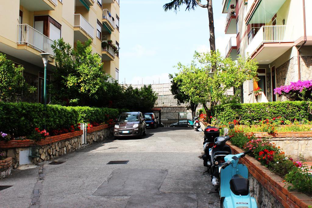Sorrento Moon Apartment Екстериор снимка